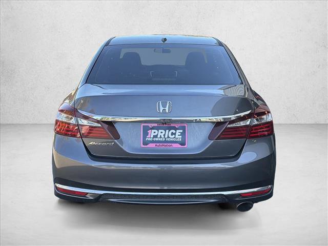 Used 2017 Honda Accord EX image 5