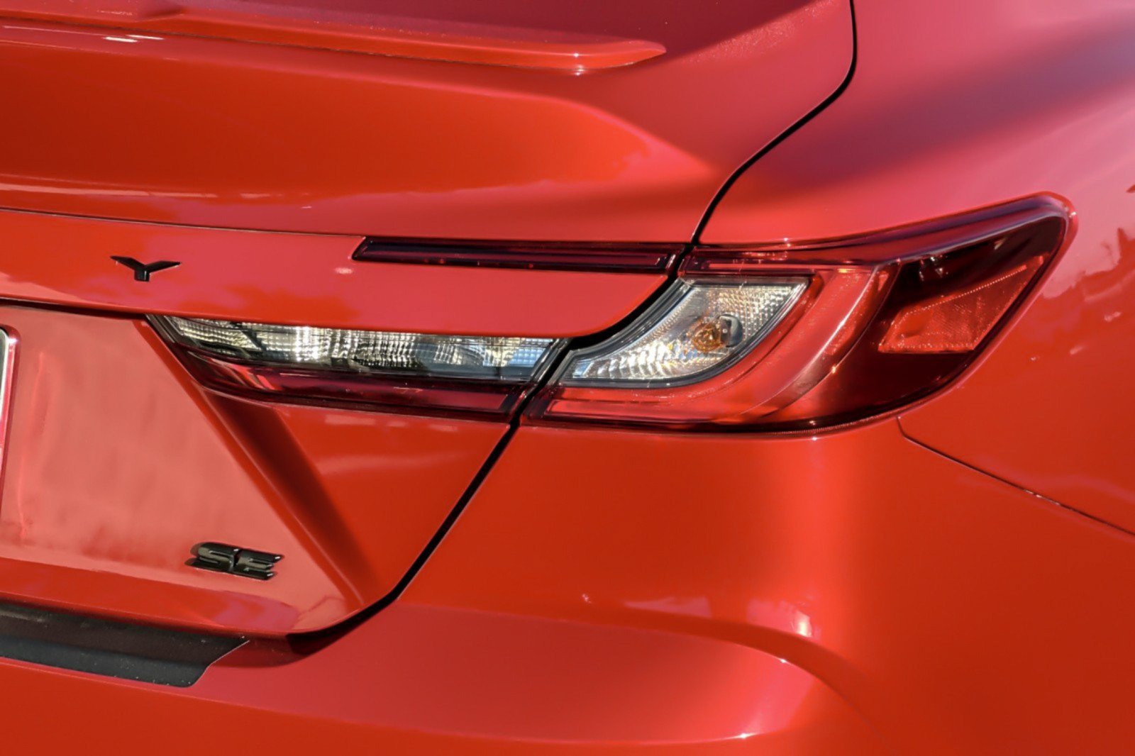 Certified 2025 Toyota Camry SE FWD image 25