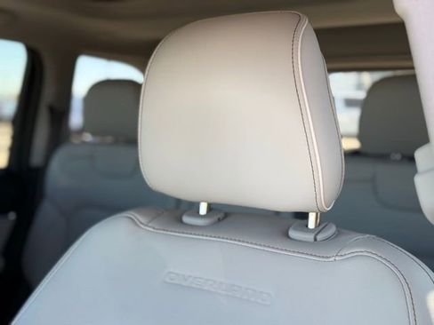 Used 2022 Jeep Grand Cherokee Overland image 11