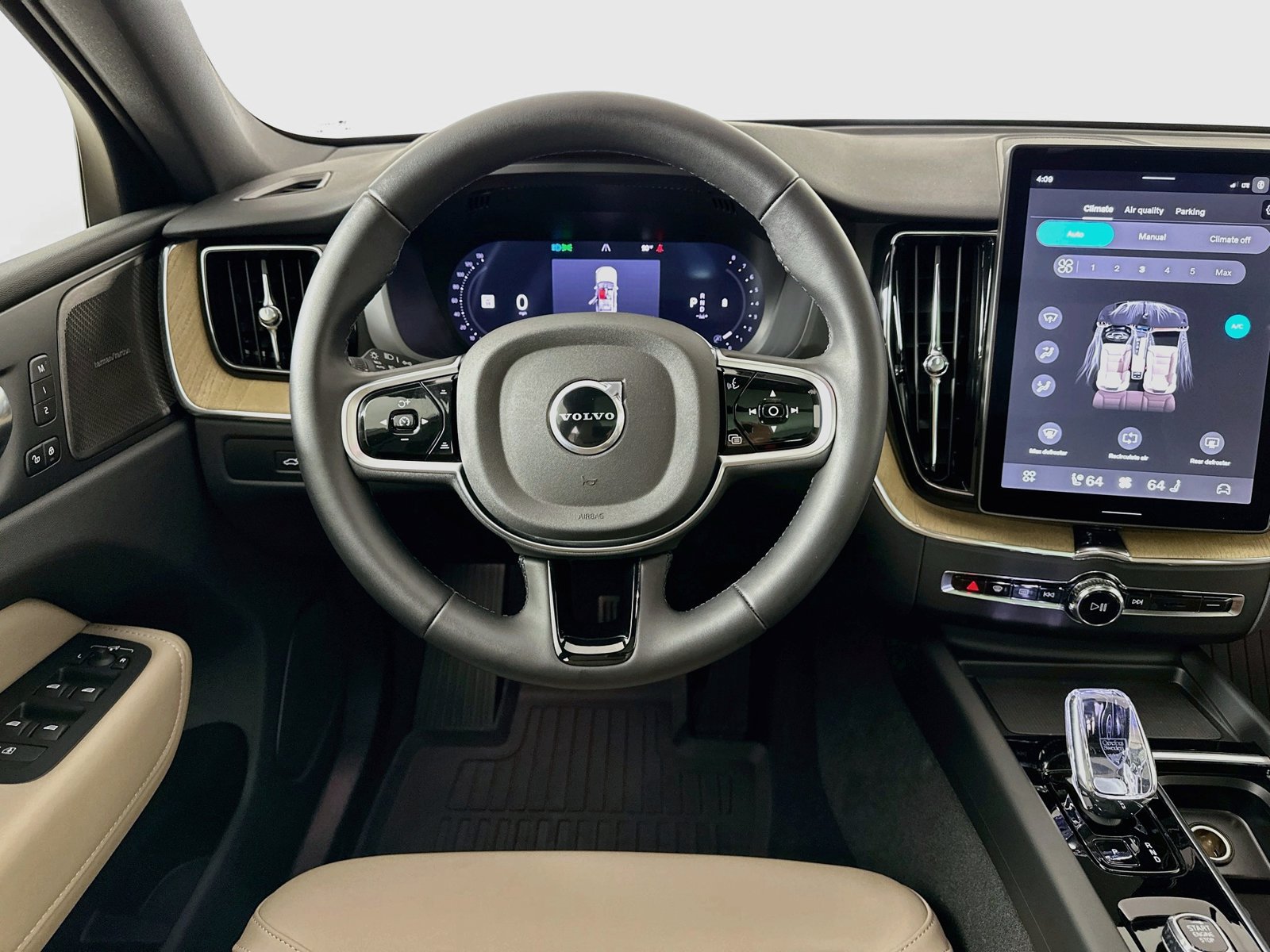 Certified 2026 Volvo XC60 B5 Plus w/ Protection Package Premier AWD/4WD image 15