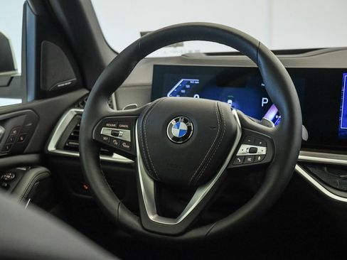 Used 2026 BMW X5 xDrive40i AWD/4WD image 12