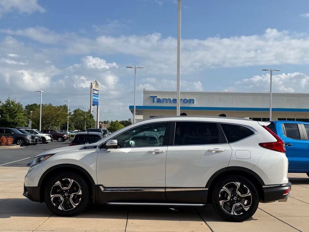 Used 2019 Honda CR-V Touring image 7