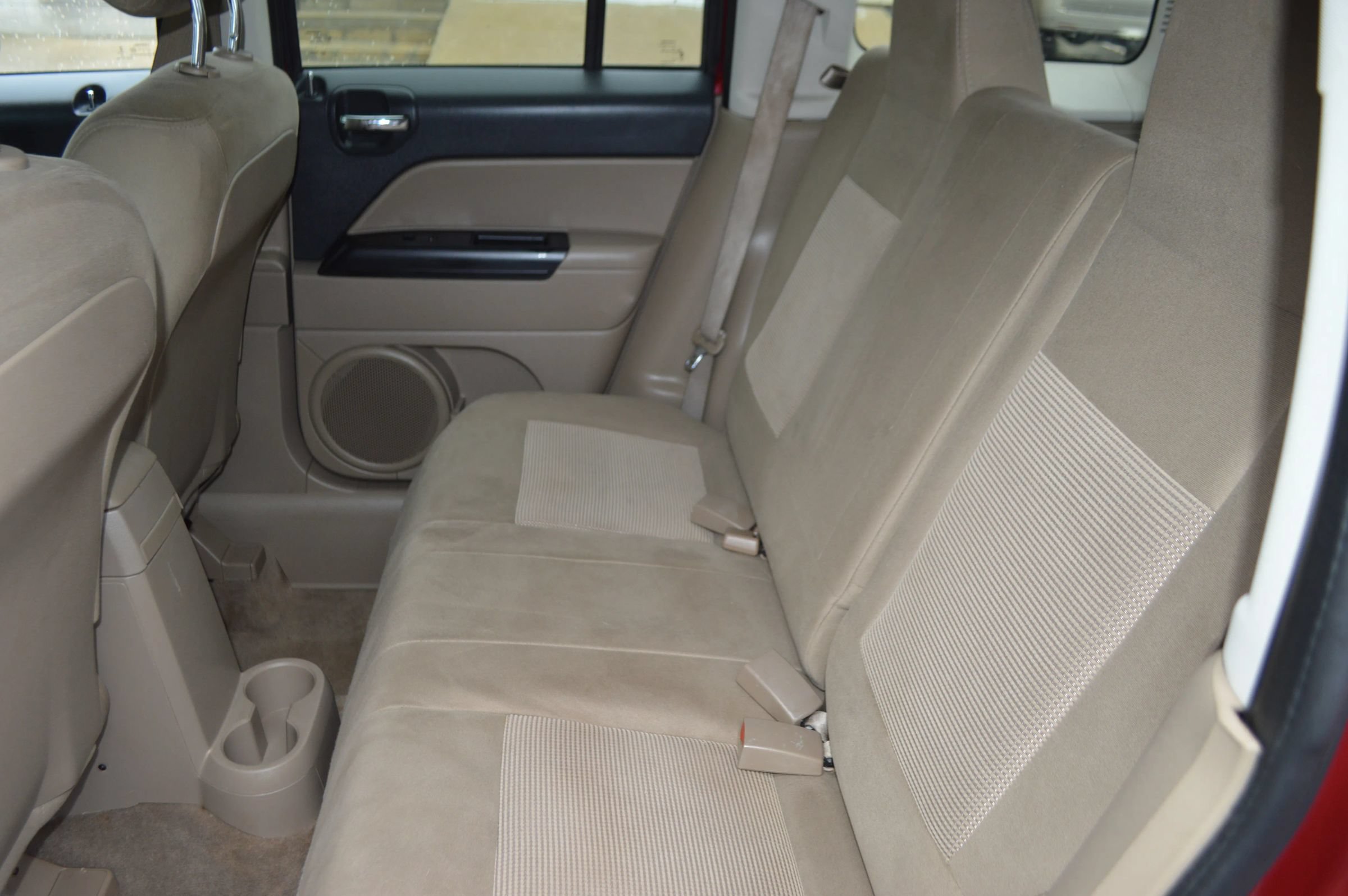 Used 2016 Jeep Patriot Latitude FWD image 19