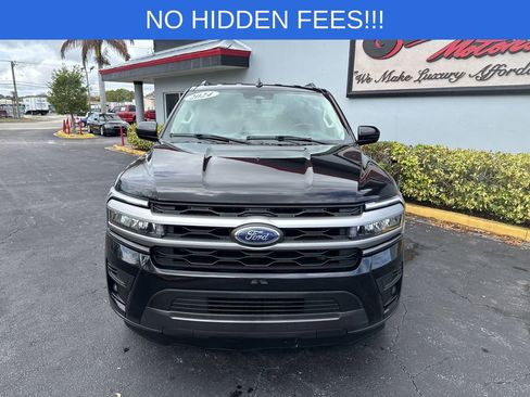 Used 2024 Ford Expedition Max XLT RWD image 4