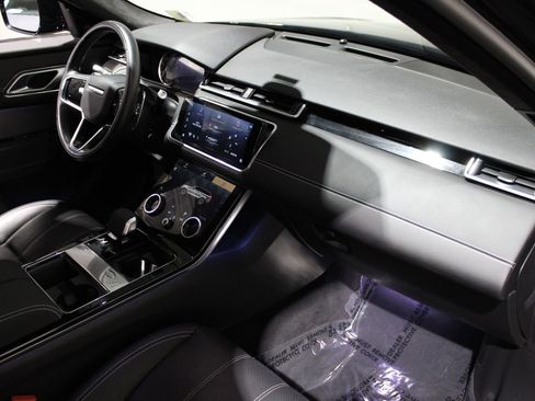 Used 2022 Land Rover Range Rover Velar S image 20