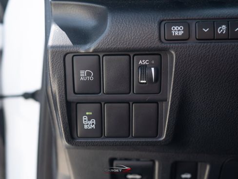 Used 2018 Lexus IS 300 F Sport w/ F Sport Package RWD image 38