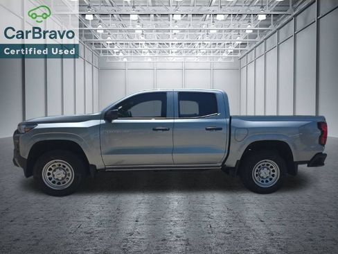 Used 2024 Chevrolet Colorado W/T RWD image 3