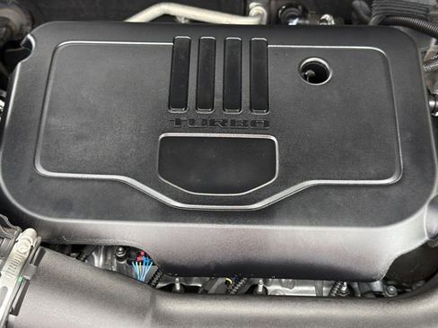 Used 2025 Chevrolet Blazer LT image 27