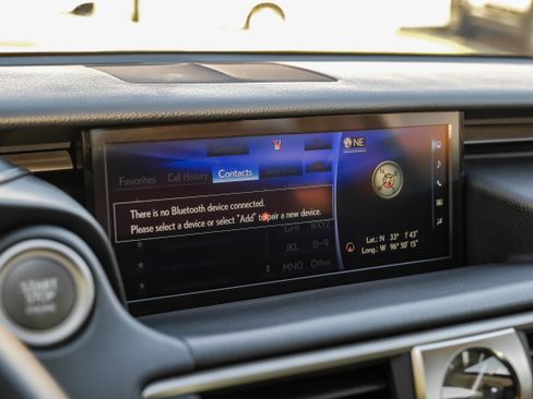 Used 2019 Lexus IS 350 image 32