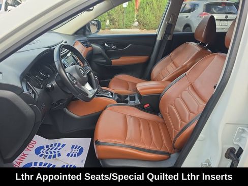 Used 2018 Nissan Rogue SL w/ Premium Package AWD/4WD image 10