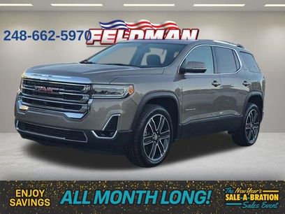 Used 2023 GMC Acadia SLT w/ Technology Package