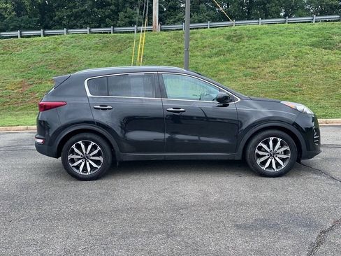 Used 2017 Kia Sportage EX FWD image 8