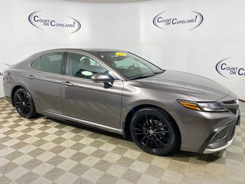 Used 2024 Toyota Camry XSE image 1