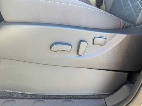 New 2026 Nissan Frontier SV w/ Tow Package image 12