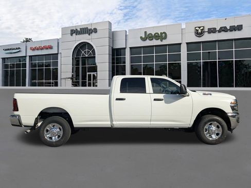New 2026 RAM 2500 Tradesman image 4