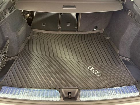 Used 2025 Audi Q5 Premium Plus w/ Premium Plus AWD/4WD image 14