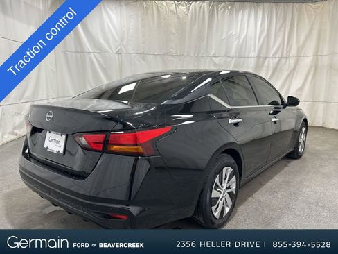 Used 2024 Nissan Altima 2.5 S image 3