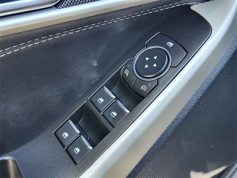 Certified 2021 Ford Explorer XLT image 18