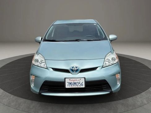 Used 2015 Toyota Prius Three image 3