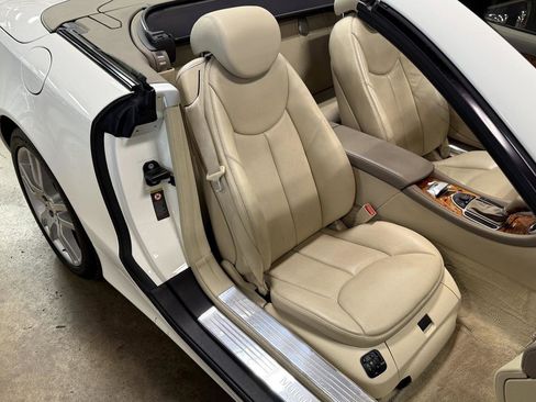 Used 2008 Mercedes-Benz SL 550 image 86