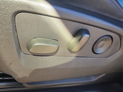 Used 2024 Chevrolet Tahoe LT image 24