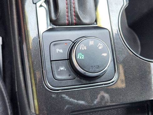 Used 2020 Chevrolet Blazer RS AWD/4WD image 22