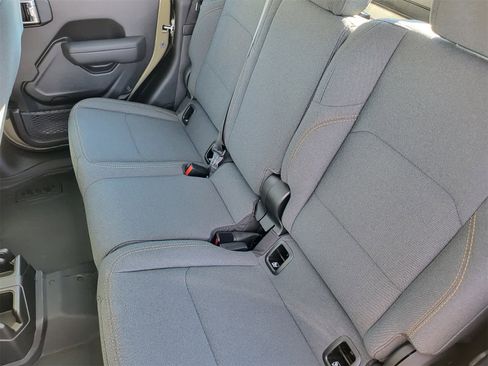 New 2026 Jeep Gladiator Sport image 21