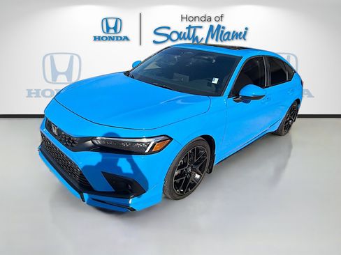 Used 2022 Honda Civic Sport Touring image 3