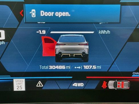 Used 2023 BMW XM w/ M Driver's Package AWD/4WD image 12