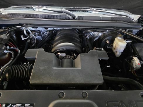 Used 2018 GMC Yukon XL Denali w/ Denali Ultimate Package AWD/4WD image 48