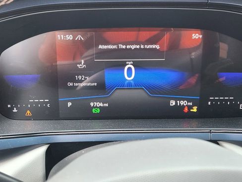 Used 2024 Volkswagen Taos SE image 11