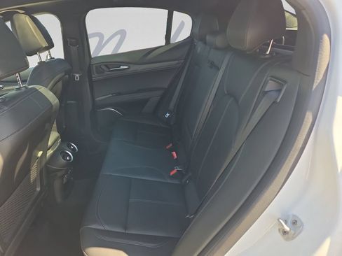 Used 2023 Alfa Romeo Stelvio Ti AWD/4WD image 31