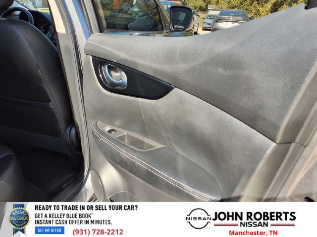 Used 2022 Nissan Rogue Sport SL AWD/4WD image 18