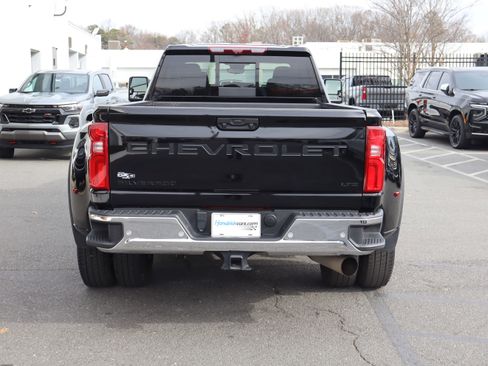 Used 2024 Chevrolet Silverado 3500 LTZ w/ LTZ Plus Package image 9