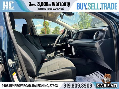 Used 2018 Toyota RAV4 LE w/ All Weather Liner Package AWD/4WD image 21