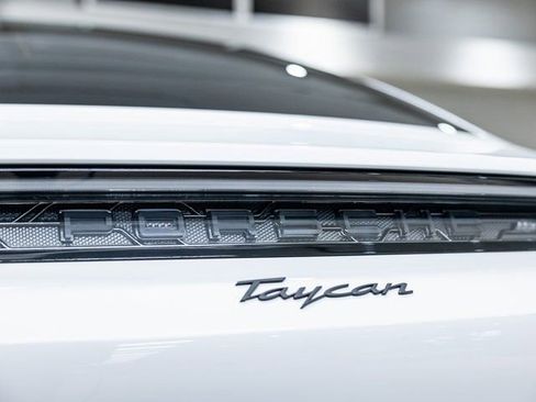 Certified 2025 Porsche Taycan w/ Premium Package image 20