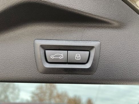 Certified 2025 BMW X5 xDrive40i w/ Climate Comfort Package image 25