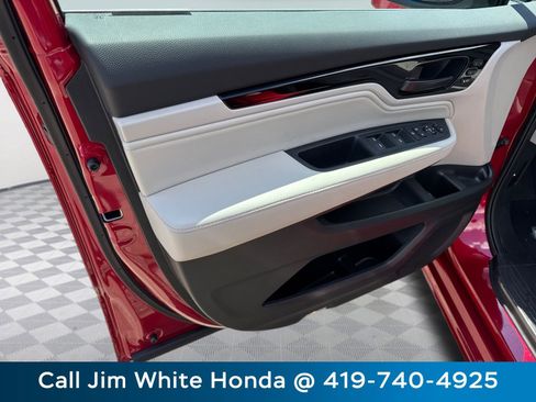 New 2026 Honda Odyssey Touring image 12