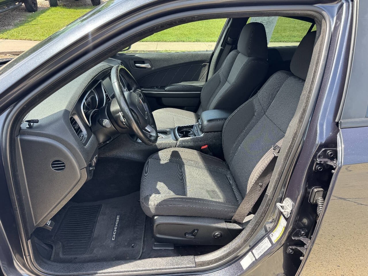 Used 2017 Dodge Charger R/T RWD image 11