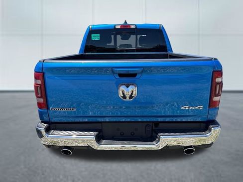 Used 2023 RAM 1500 Laramie AWD/4WD image 3