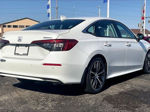 Certified 2023 Honda Civic Touring image 2