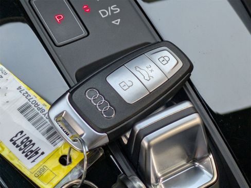 Used 2023 Audi A3 2.0T Premium w/ Convenience Package image 32