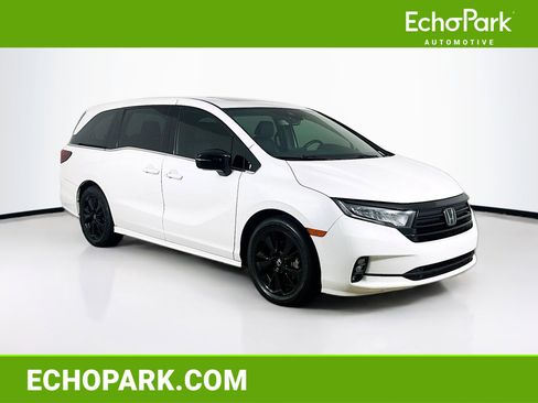 Used 2023 Honda Odyssey Sport image 1