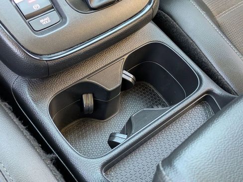 Used 2025 Honda CR-V EX-L image 19