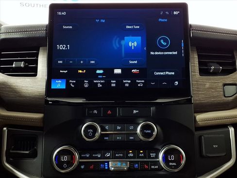 Used 2024 Ford Expedition Max Limited image 24