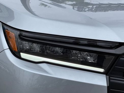 New 2026 Honda Pilot Sport image 34