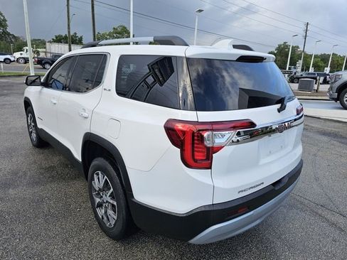 Used 2020 GMC Acadia SLE w/ Driver Convenience Package image 3