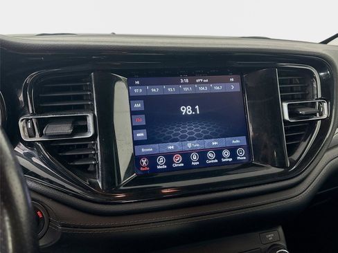 Used 2021 Dodge Durango SXT image 18