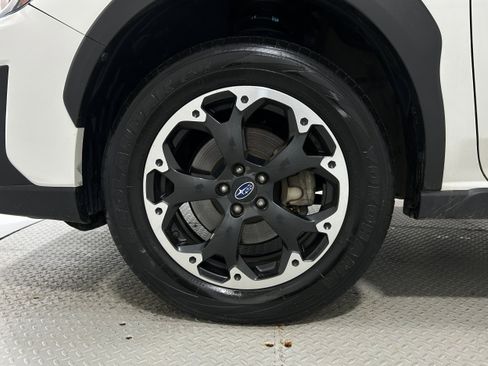 Used 2021 Subaru Crosstrek 2.0i Premium w/ Moonroof Package AWD/4WD image 35