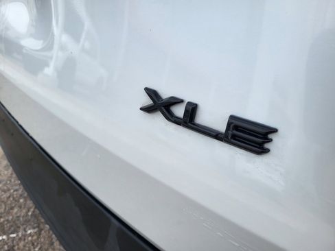 Certified 2024 Toyota Grand Highlander XLE image 21